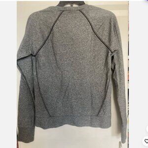 Lululemon Women’s Grey Sand washed Sweatshirt Size S Thumb Holes Crew Neck